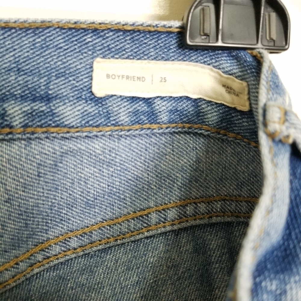 Pacsun Light Wash Distressed Destroyed Boyfriend Button Fly Raw Hem Crop Jean 25 - Picture 7 of 7